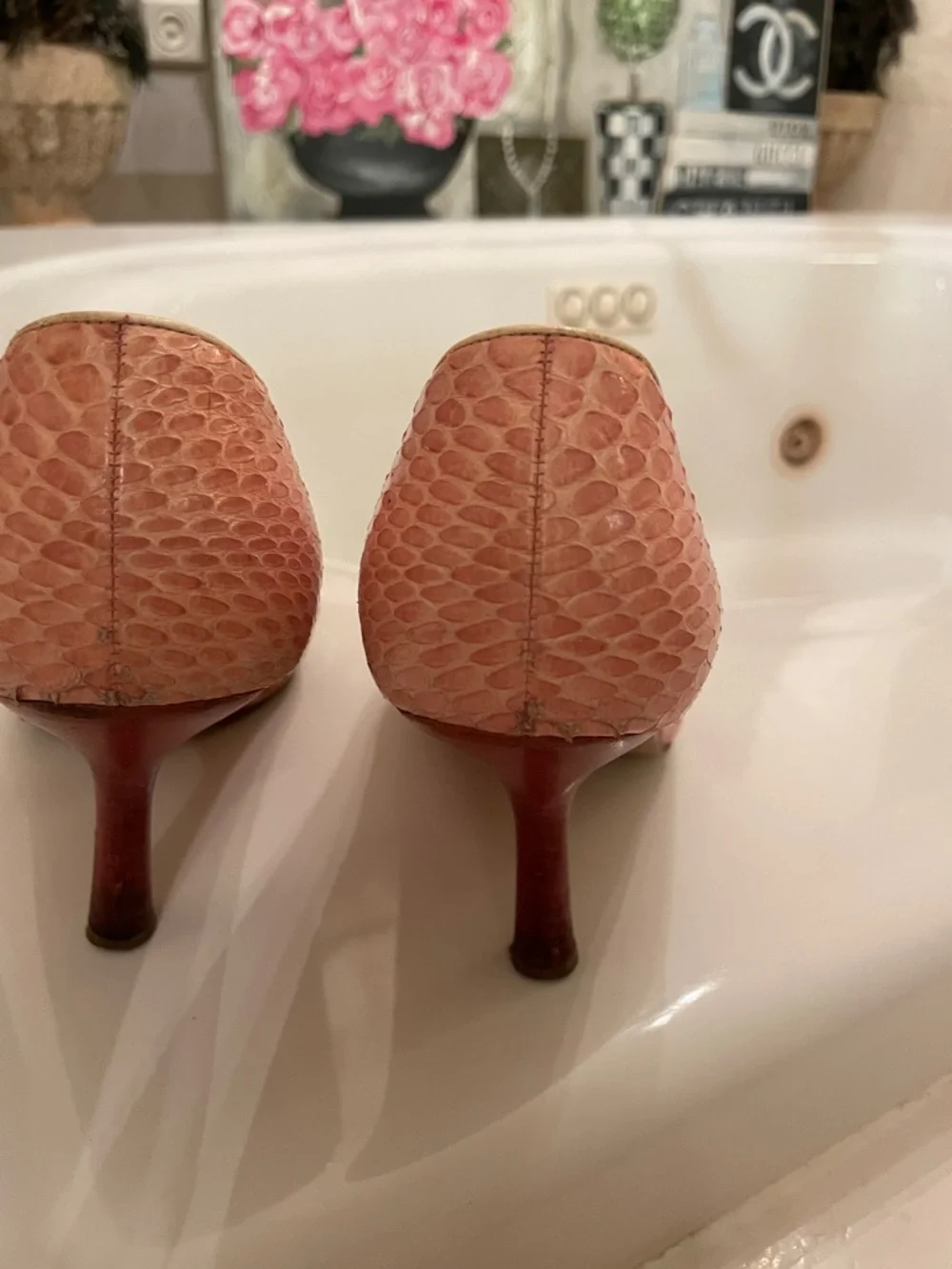 CHANEL Pink Textured Pumps with Cream Pointed Toe